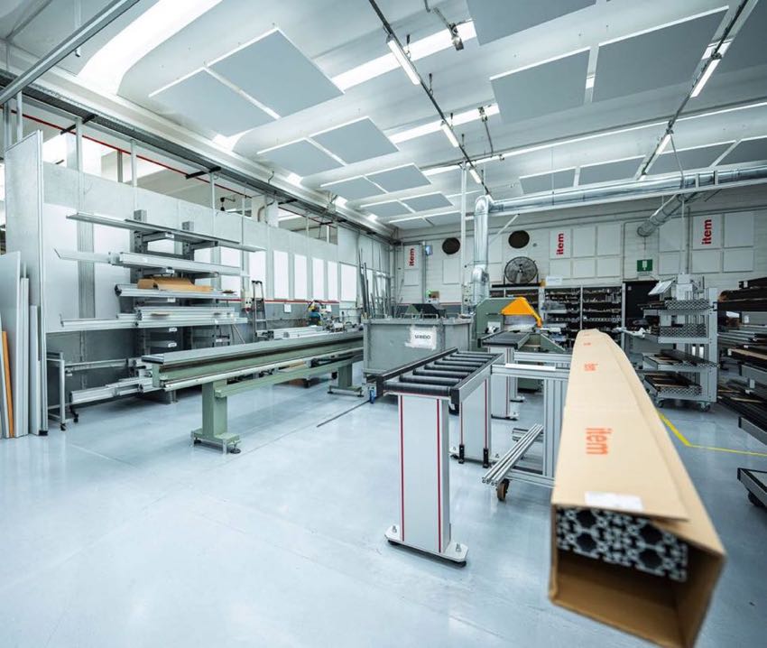 oudimmo-trattamento-industria-produzione-pannelli-a-soffitto-bergamo Pannelli fonoasorbenti per industria a Bergamo