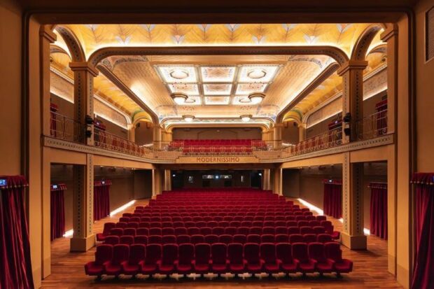 Correzione acustica cinema Modernissimo Bologna